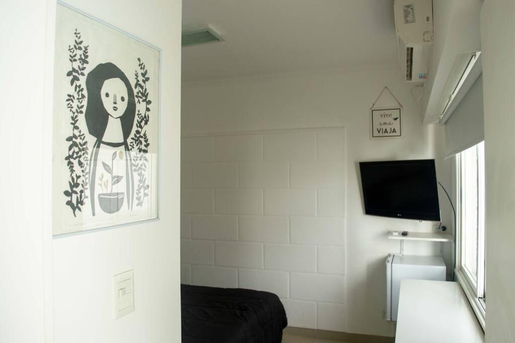 Hermoso Y Comodo Alojamiento Con Patio En Nunez บัวโนสไอเรส ภายนอก รูปภาพ