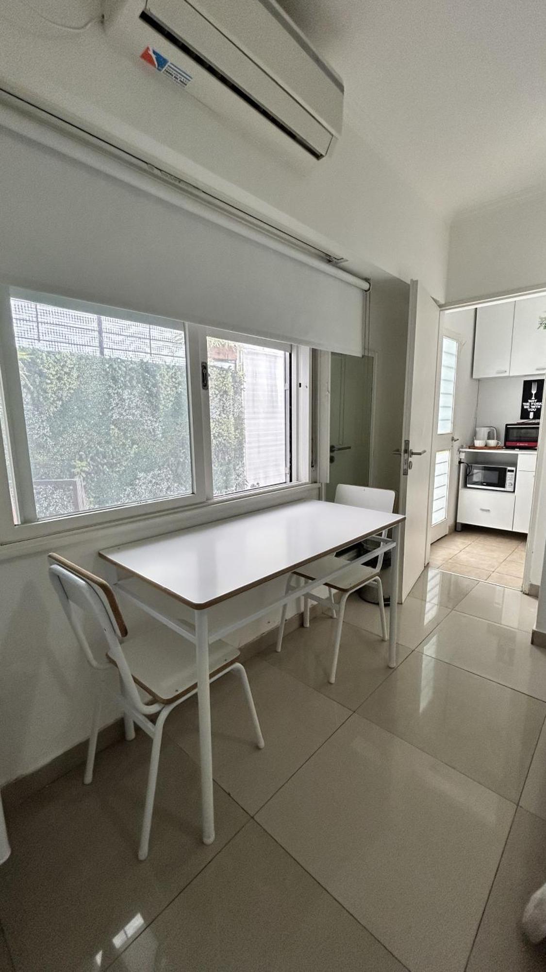 Hermoso Y Comodo Alojamiento Con Patio En Nunez บัวโนสไอเรส ภายนอก รูปภาพ